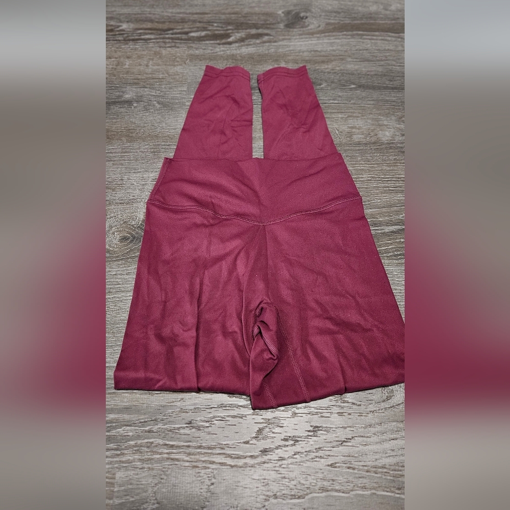 Balance Athletica | Blackberry Legging